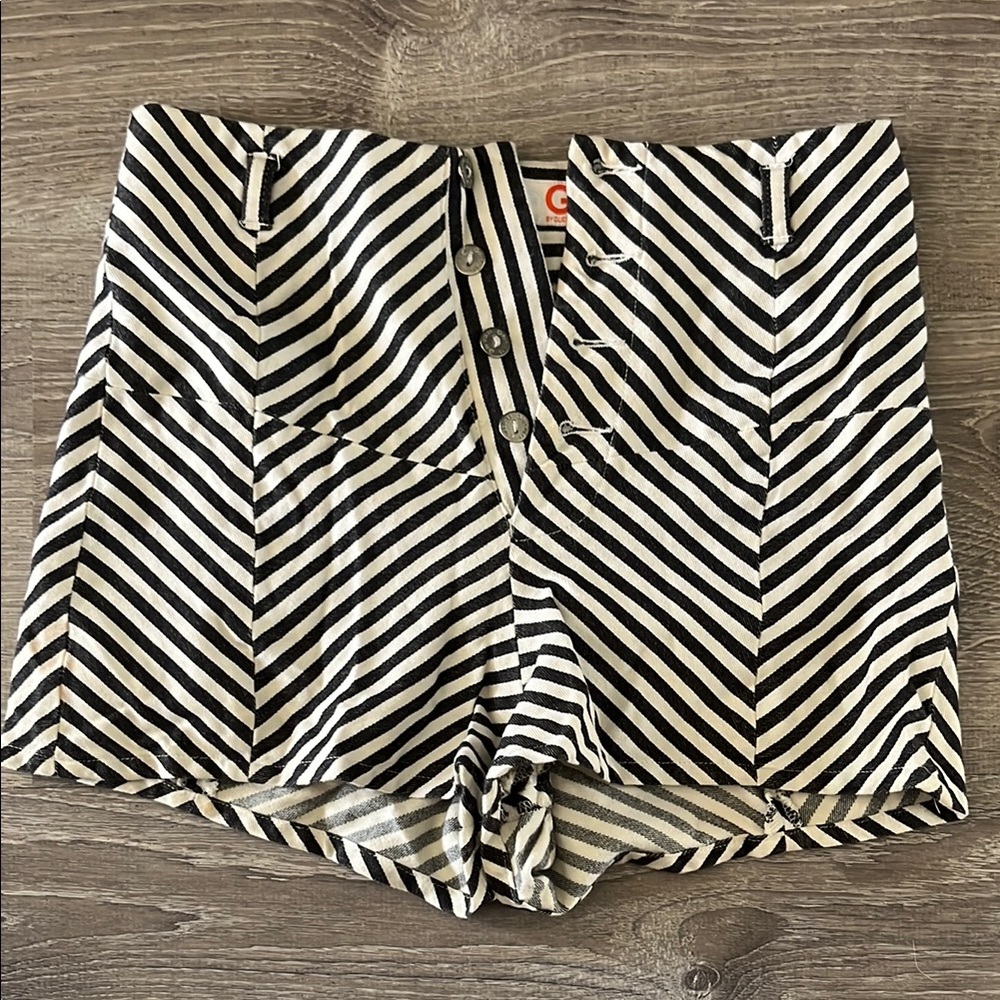 Stylish Black and White Striped Women's Shorts